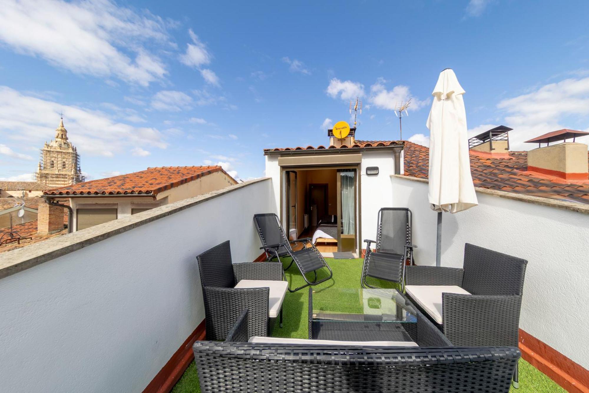 Atico Duplex Calle Mayor เอลบูร์โก เด ออสมา ภายนอก รูปภาพ